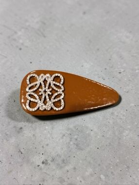 Bling Bend And Snap Hair Clip In Cognac